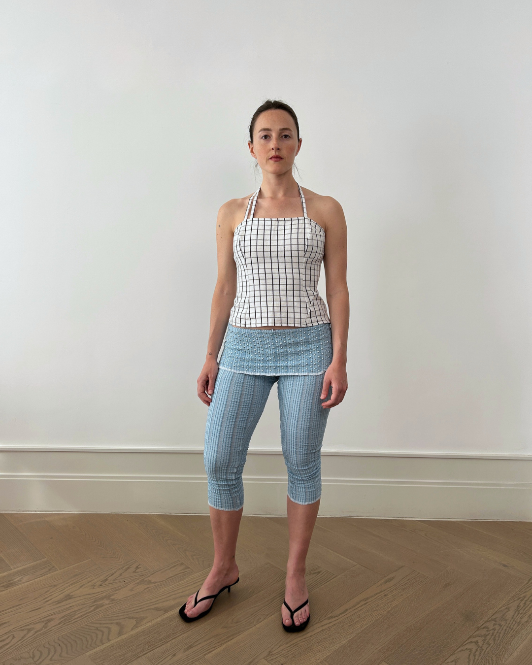 Stretch Weave Folded Waistband Capri Trousers With Rivets