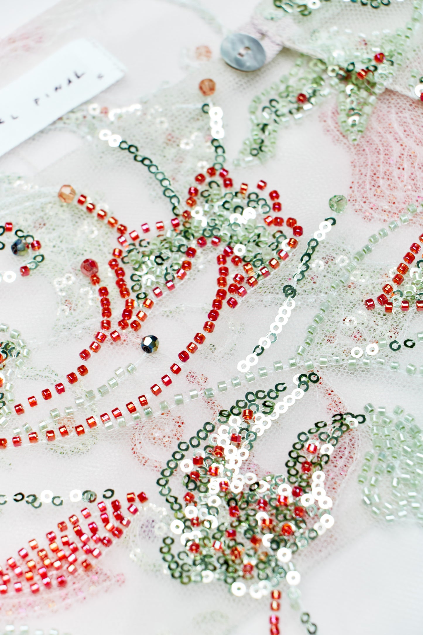 Beaded Lace Pañuelo - Camellia