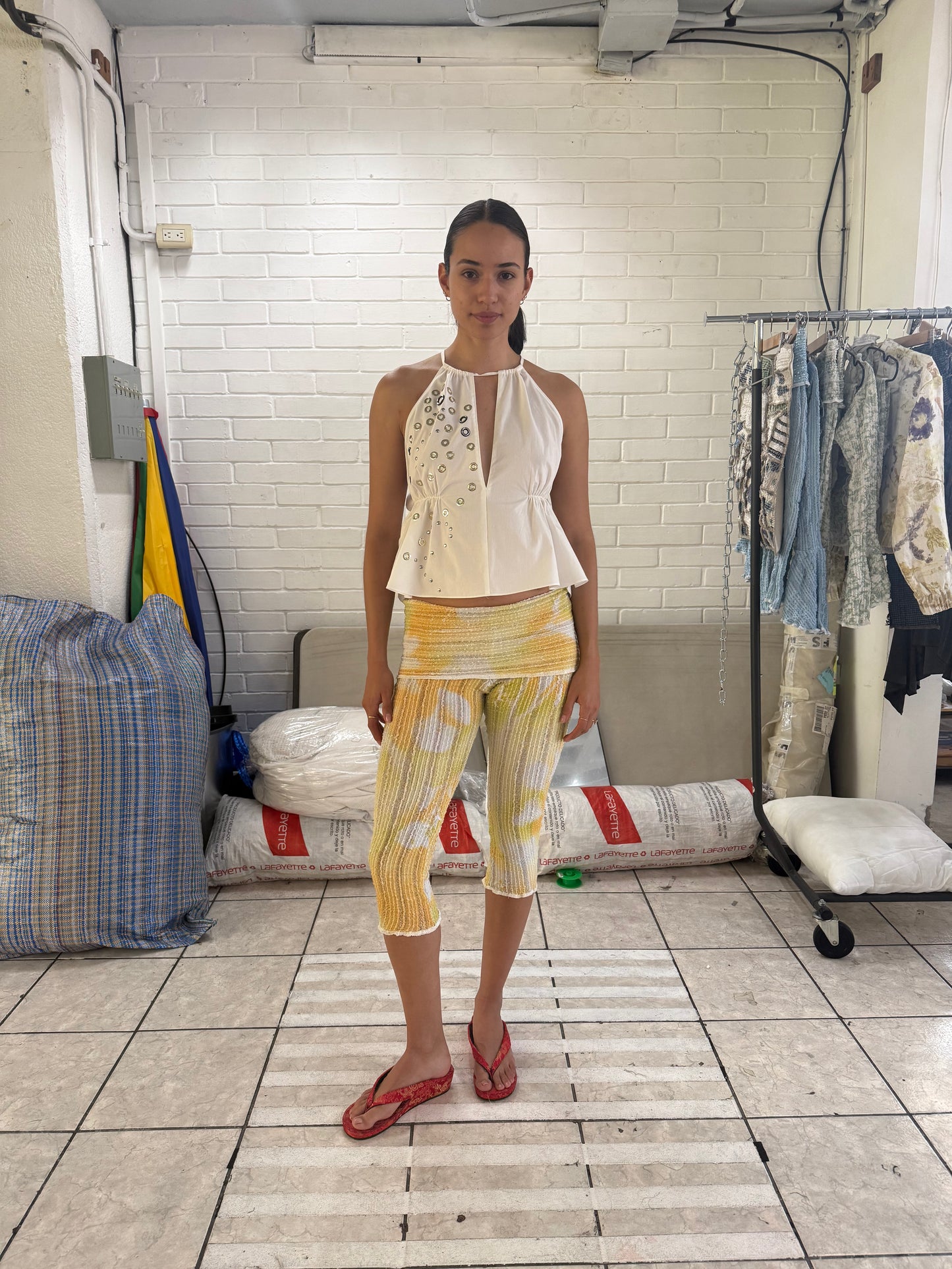Stretch Weave Folded Waistband Capri Trousers - Sun