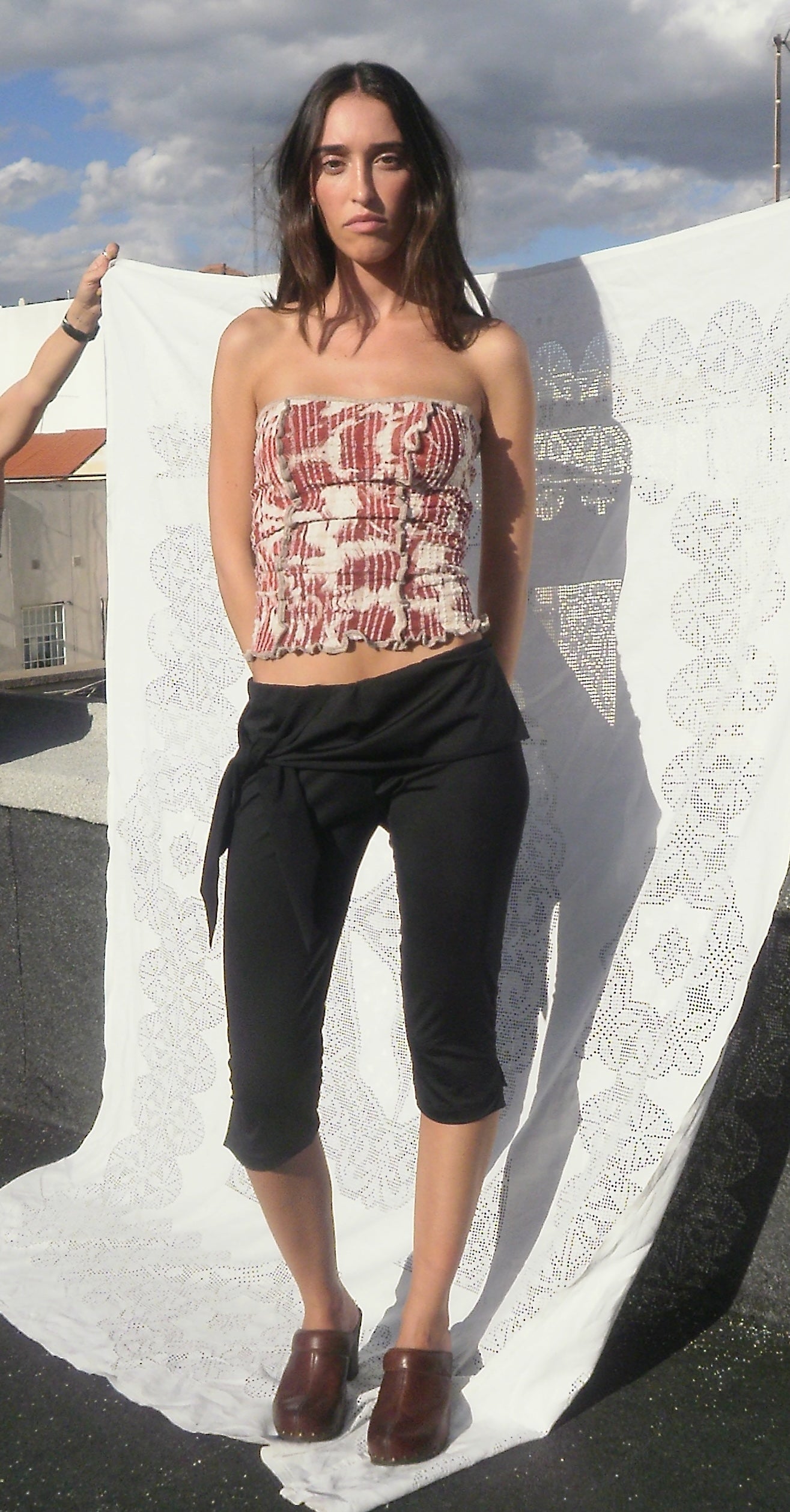 Capri Trousers With Gathered Skirt