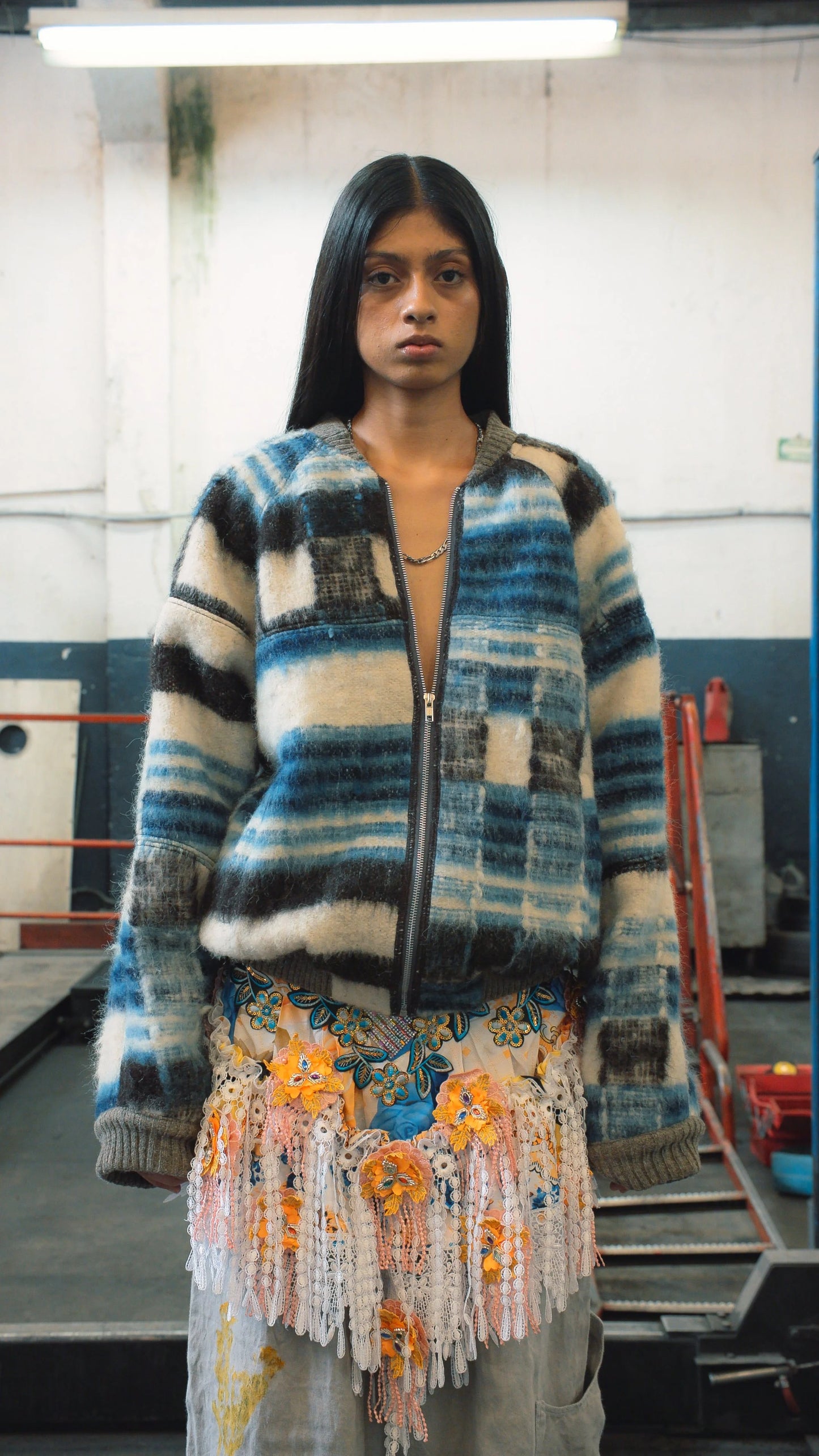 MOMOSTENANGO WOVEN WOOL BLANKET BOMBER M